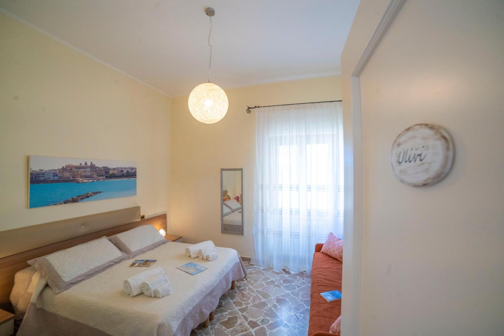 B&B A Due Passi Отранто Екстер'єр фото