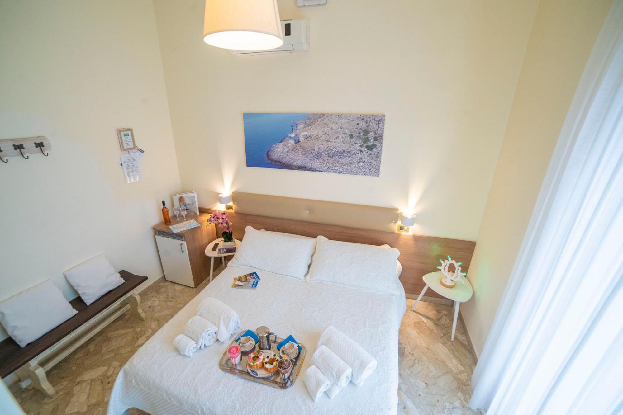 B&B A Due Passi Отранто Екстер'єр фото